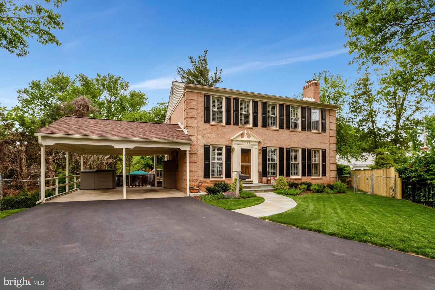 6323 22ND RD N, ARLINGTON, Virginia 22205, 4 Bedrooms Bedrooms, ,3 BathroomsBathrooms,Residential,For sale,6323 22ND RD N,VAAR2055854 MLS # VAAR2055854