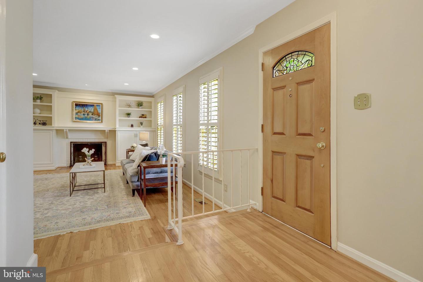 6323 22ND RD N, ARLINGTON, Virginia 22205, 4 Bedrooms Bedrooms, ,3 BathroomsBathrooms,Residential,For sale,6323 22ND RD N,VAAR2055854 MLS # VAAR2055854