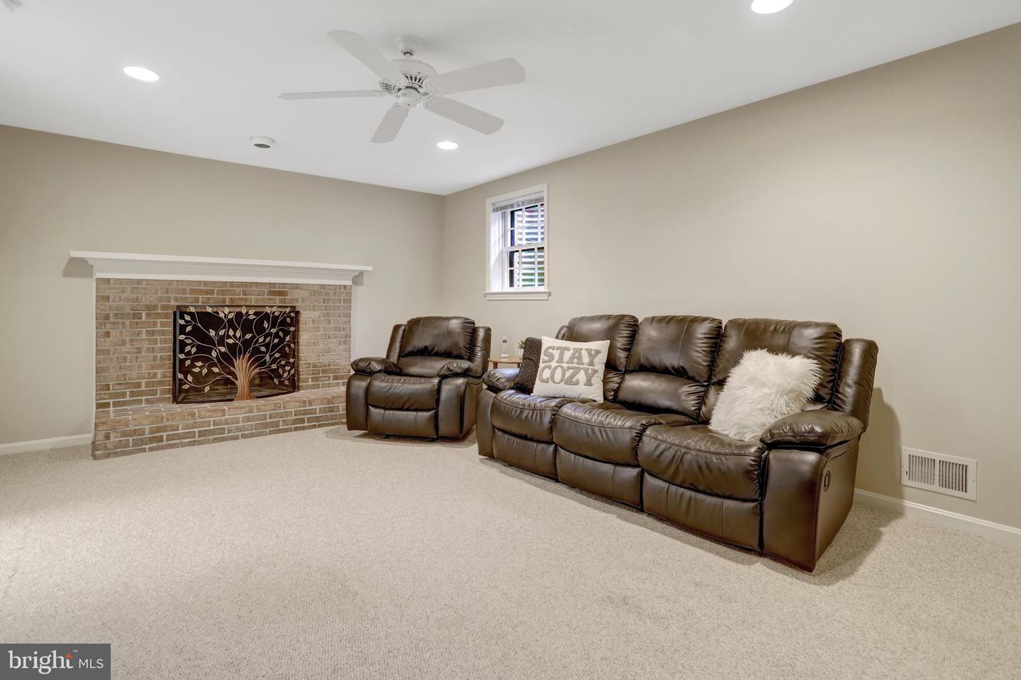 6323 22ND RD N, ARLINGTON, Virginia 22205, 4 Bedrooms Bedrooms, ,3 BathroomsBathrooms,Residential,For sale,6323 22ND RD N,VAAR2055854 MLS # VAAR2055854