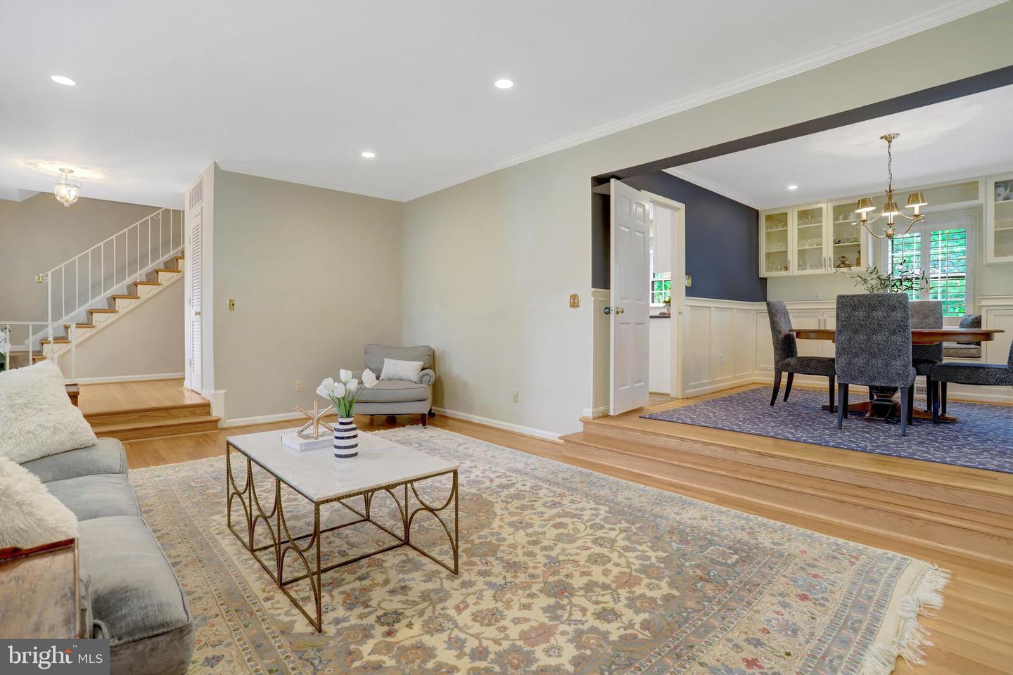 6323 22ND RD N, ARLINGTON, Virginia 22205, 4 Bedrooms Bedrooms, ,3 BathroomsBathrooms,Residential,For sale,6323 22ND RD N,VAAR2055854 MLS # VAAR2055854