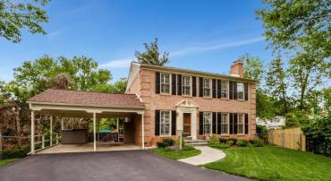 6323 22ND RD N, ARLINGTON, Virginia 22205, 4 Bedrooms Bedrooms, ,3 BathroomsBathrooms,Residential,For sale,6323 22ND RD N,VAAR2055854 MLS # VAAR2055854