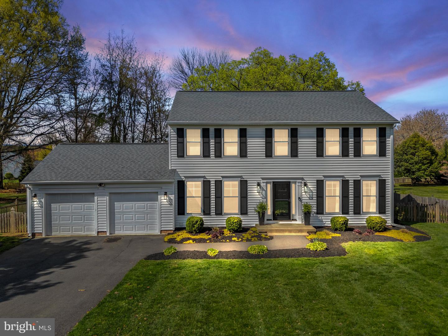 711 W COUNTRY CLUB DR, PURCELLVILLE, Virginia 20132, 4 Bedrooms Bedrooms, ,3 BathroomsBathrooms,Residential,For sale,711 W COUNTRY CLUB DR,VALO2093556 MLS # VALO2093556
