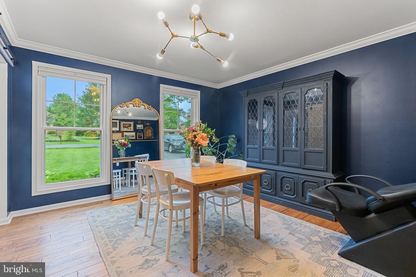 711 W COUNTRY CLUB DR, PURCELLVILLE, Virginia 20132, 4 Bedrooms Bedrooms, ,3 BathroomsBathrooms,Residential,For sale,711 W COUNTRY CLUB DR,VALO2093556 MLS # VALO2093556