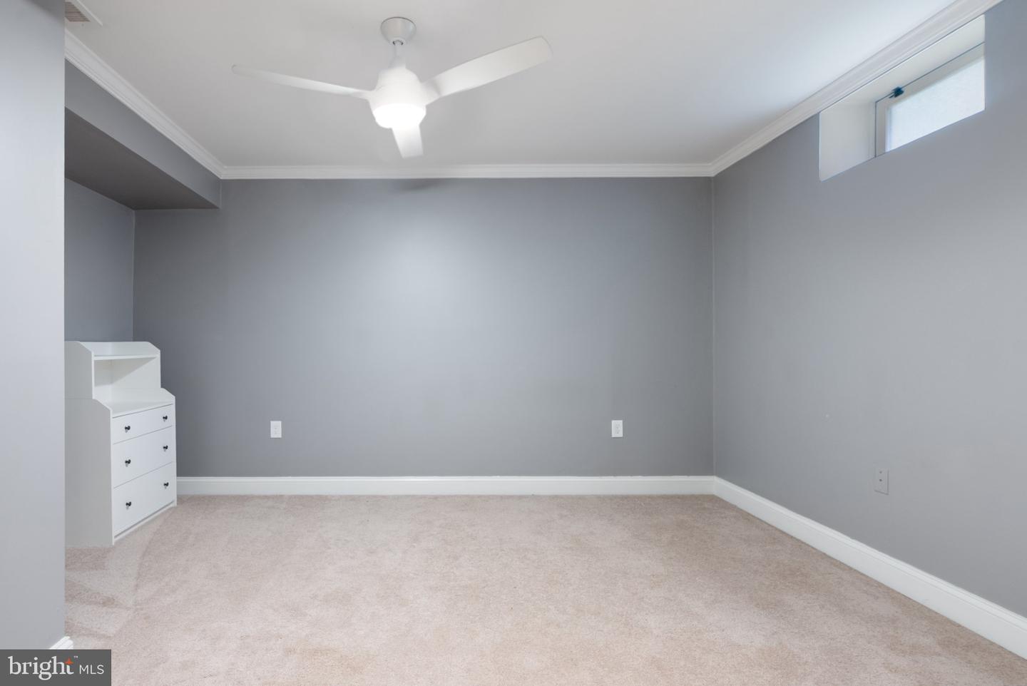 711 W COUNTRY CLUB DR, PURCELLVILLE, Virginia 20132, 4 Bedrooms Bedrooms, ,3 BathroomsBathrooms,Residential,For sale,711 W COUNTRY CLUB DR,VALO2093556 MLS # VALO2093556