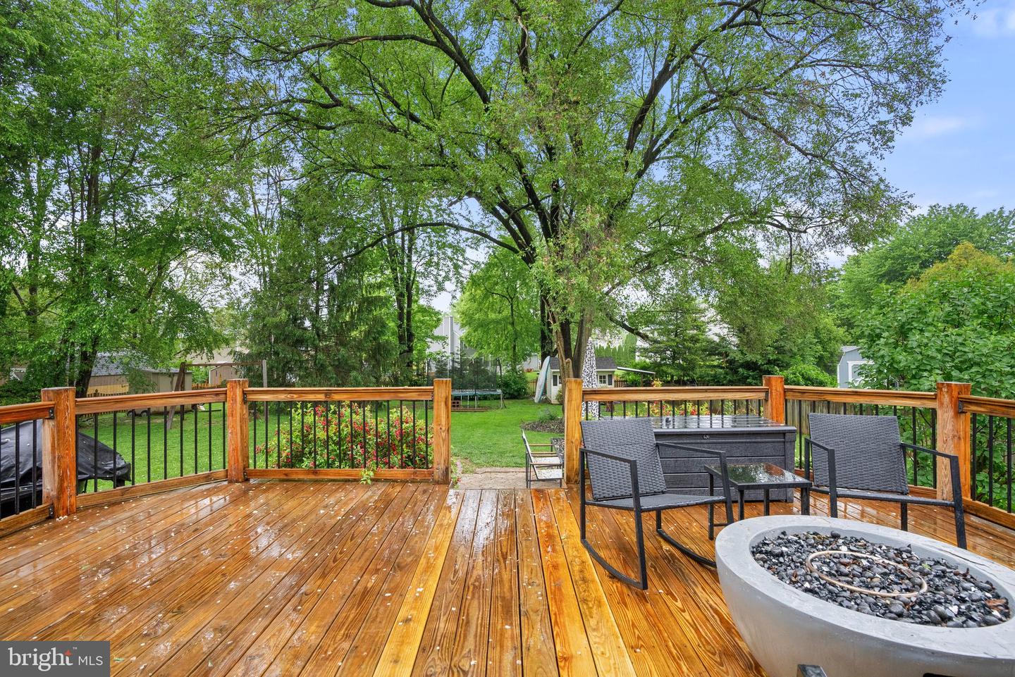 711 W COUNTRY CLUB DR, PURCELLVILLE, Virginia 20132, 4 Bedrooms Bedrooms, ,3 BathroomsBathrooms,Residential,For sale,711 W COUNTRY CLUB DR,VALO2093556 MLS # VALO2093556