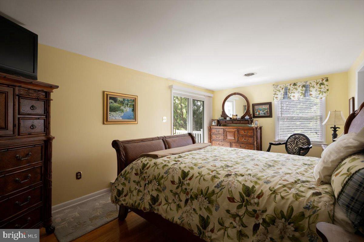 1049 LAUREL GROVE RD, WINCHESTER, Virginia 22602, 3 Bedrooms Bedrooms, ,3 BathroomsBathrooms,Residential,For sale,1049 LAUREL GROVE RD,VAFV2033382 MLS # VAFV2033382