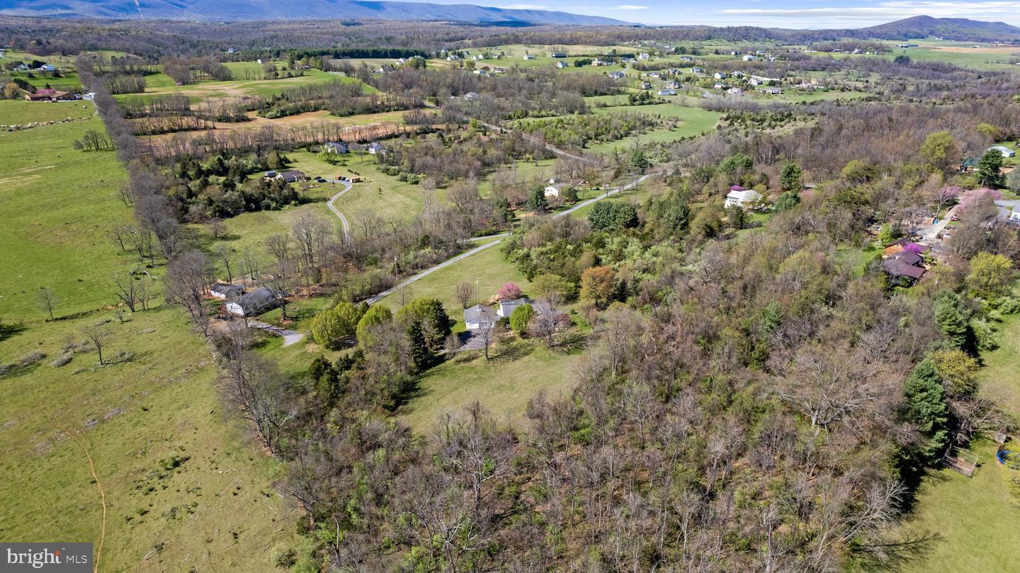1049 LAUREL GROVE RD, WINCHESTER, Virginia 22602, 3 Bedrooms Bedrooms, ,3 BathroomsBathrooms,Residential,For sale,1049 LAUREL GROVE RD,VAFV2033382 MLS # VAFV2033382