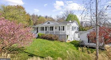 1049 LAUREL GROVE RD, WINCHESTER, Virginia 22602, 3 Bedrooms Bedrooms, ,3 BathroomsBathrooms,Residential,For sale,1049 LAUREL GROVE RD,VAFV2033382 MLS # VAFV2033382
