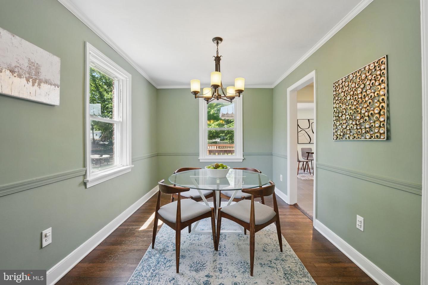 2926 STUART DR, FALLS CHURCH, Virginia 22042, 3 Bedrooms Bedrooms, ,3 BathroomsBathrooms,Residential,For sale,2926 STUART DR,VAFX2233474 MLS # VAFX2233474
