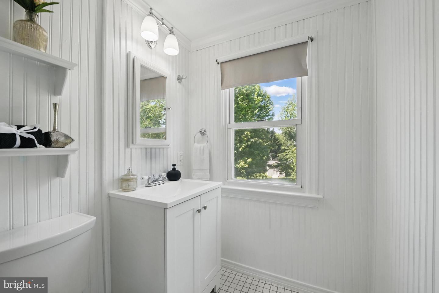 2926 STUART DR, FALLS CHURCH, Virginia 22042, 3 Bedrooms Bedrooms, ,3 BathroomsBathrooms,Residential,For sale,2926 STUART DR,VAFX2233474 MLS # VAFX2233474
