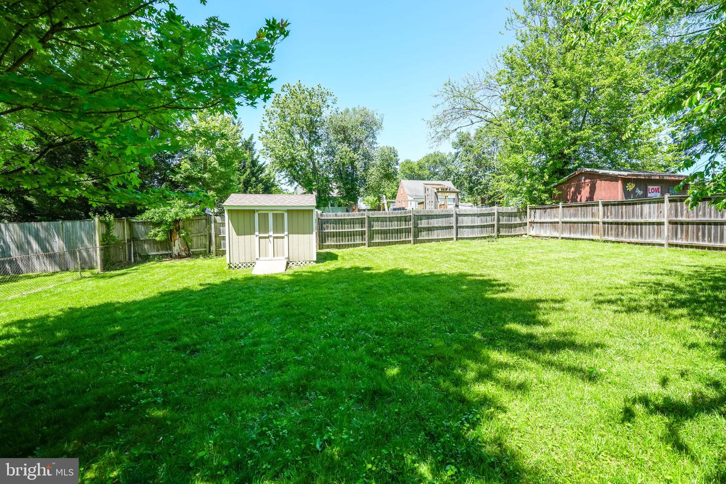 2926 STUART DR, FALLS CHURCH, Virginia 22042, 3 Bedrooms Bedrooms, ,3 BathroomsBathrooms,Residential,For sale,2926 STUART DR,VAFX2233474 MLS # VAFX2233474