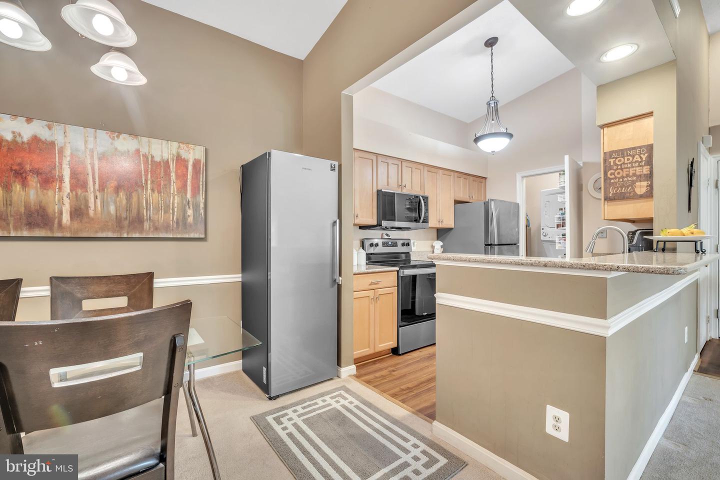 7716 LAFAYETTE FOREST DR #167, ANNANDALE, Virginia 22003, 2 Bedrooms Bedrooms, ,2 BathroomsBathrooms,Residential,For sale,7716 LAFAYETTE FOREST DR #167,VAFX2233646 MLS # VAFX2233646