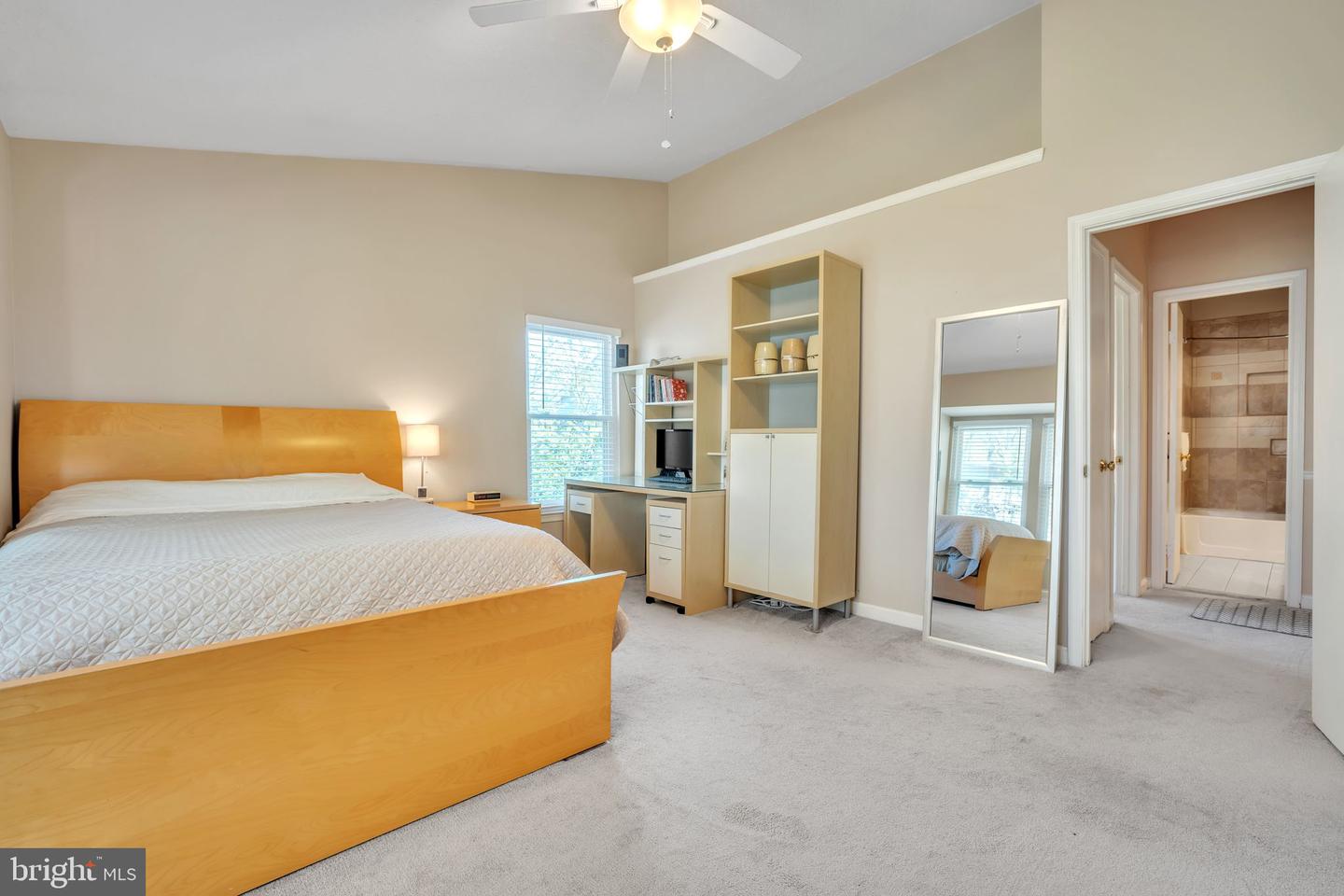 7716 LAFAYETTE FOREST DR #167, ANNANDALE, Virginia 22003, 2 Bedrooms Bedrooms, ,2 BathroomsBathrooms,Residential,For sale,7716 LAFAYETTE FOREST DR #167,VAFX2233646 MLS # VAFX2233646