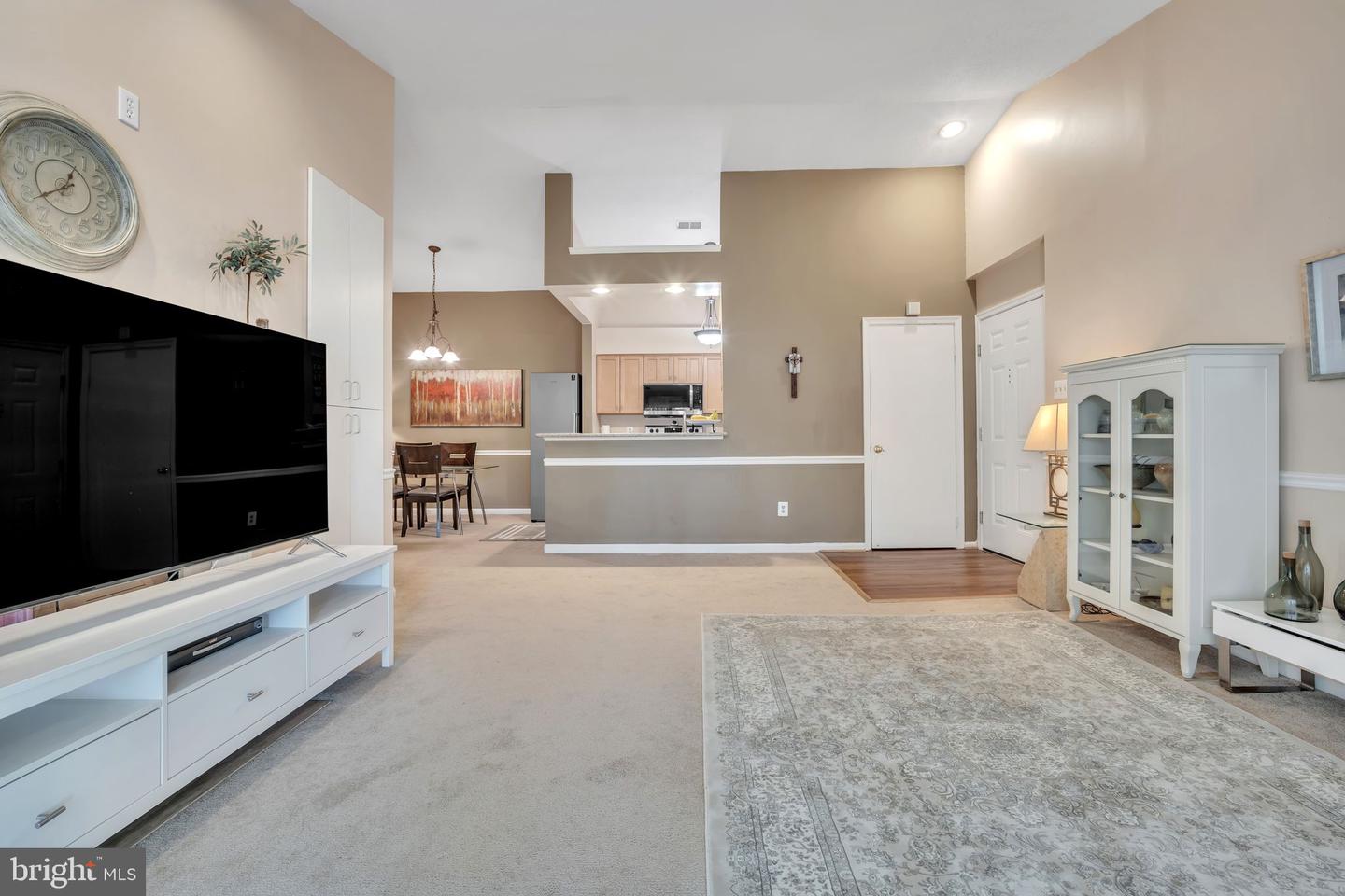 7716 LAFAYETTE FOREST DR #167, ANNANDALE, Virginia 22003, 2 Bedrooms Bedrooms, ,2 BathroomsBathrooms,Residential,For sale,7716 LAFAYETTE FOREST DR #167,VAFX2233646 MLS # VAFX2233646