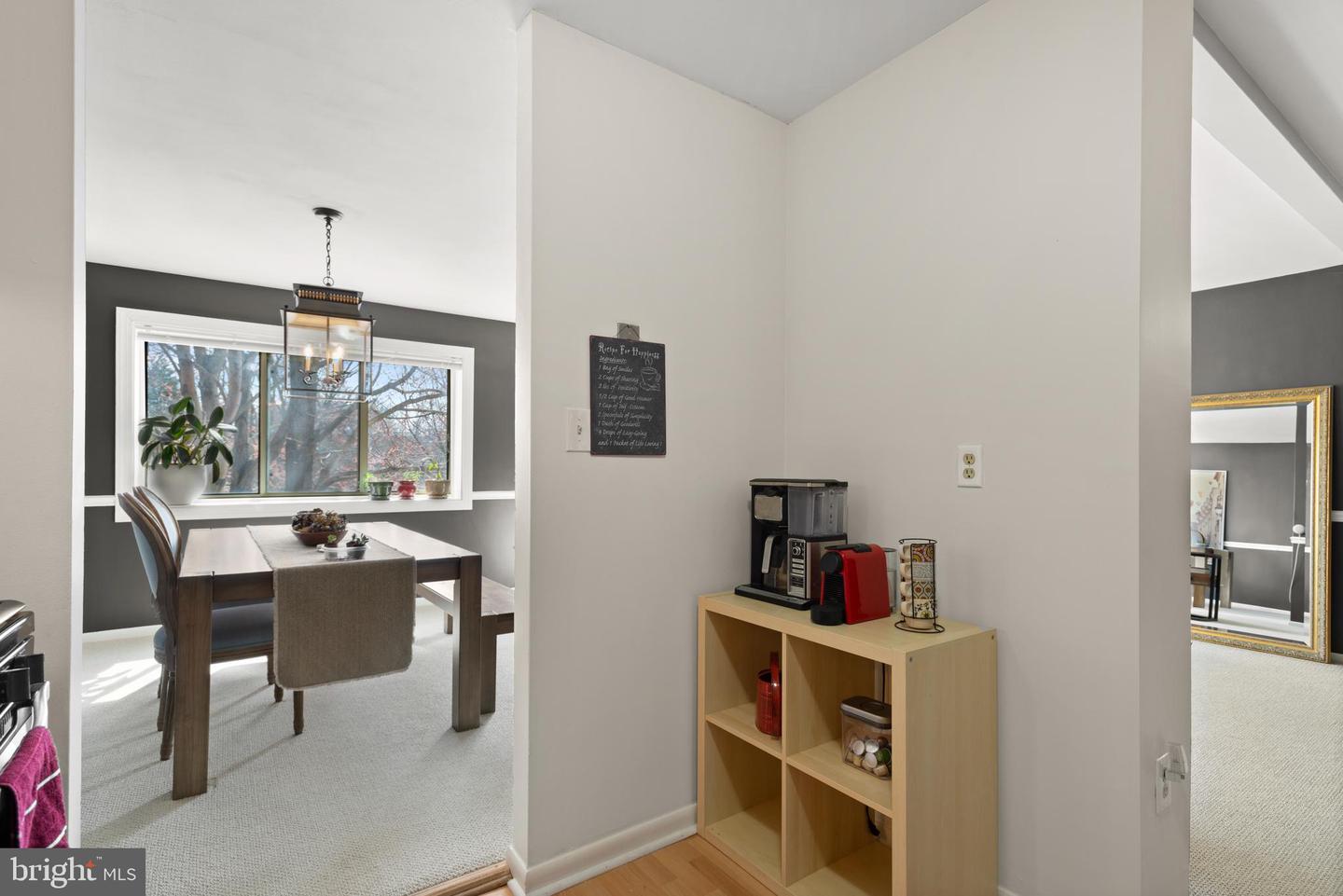 200 N MAPLE AVE #407, FALLS CHURCH, Virginia 22046, 2 Bedrooms Bedrooms, ,1 BathroomBathrooms,Residential,For sale,200 N MAPLE AVE #407,VAFA2002904 MLS # VAFA2002904
