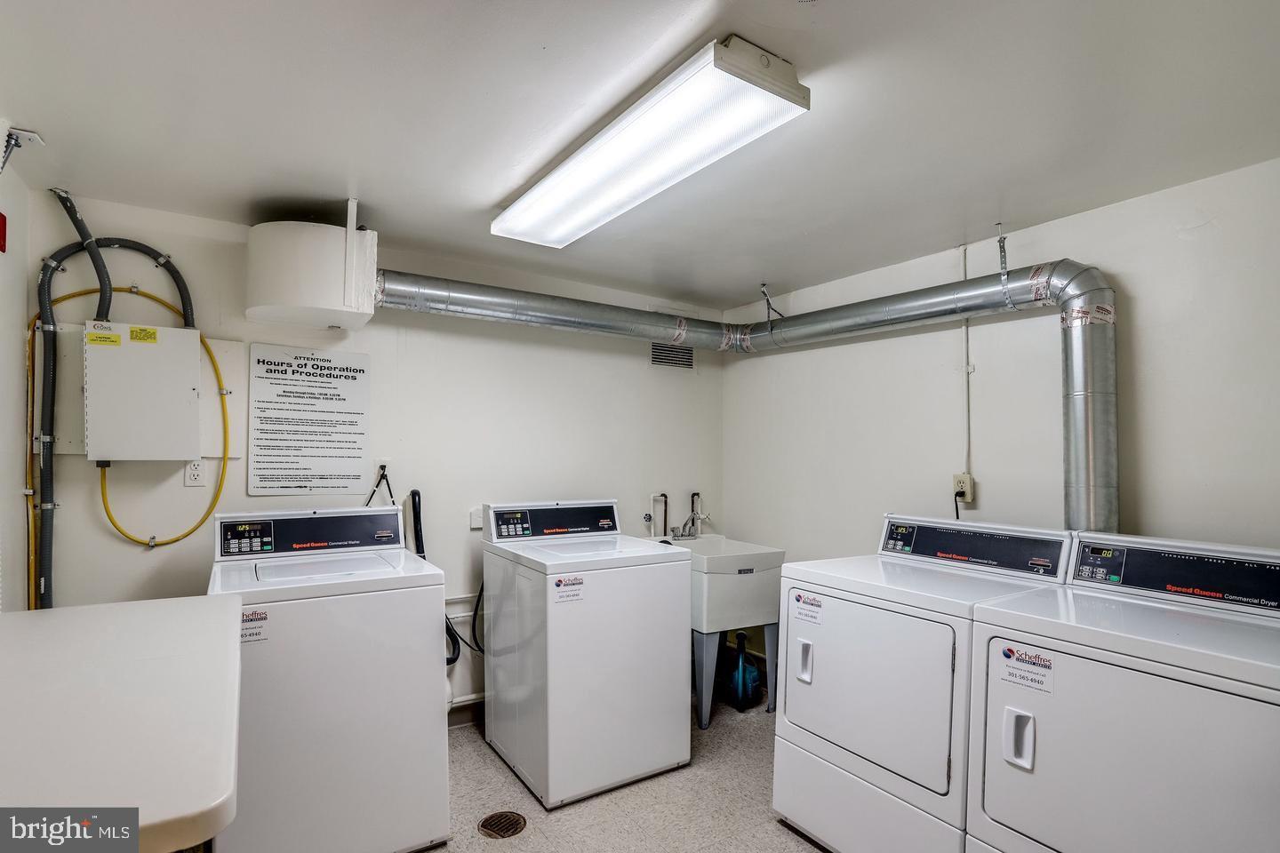 200 N MAPLE AVE #407, FALLS CHURCH, Virginia 22046, 2 Bedrooms Bedrooms, ,1 BathroomBathrooms,Residential,For sale,200 N MAPLE AVE #407,VAFA2002904 MLS # VAFA2002904