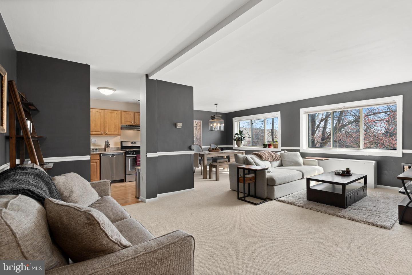200 N MAPLE AVE #407, FALLS CHURCH, Virginia 22046, 2 Bedrooms Bedrooms, ,1 BathroomBathrooms,Residential,For sale,200 N MAPLE AVE #407,VAFA2002904 MLS # VAFA2002904