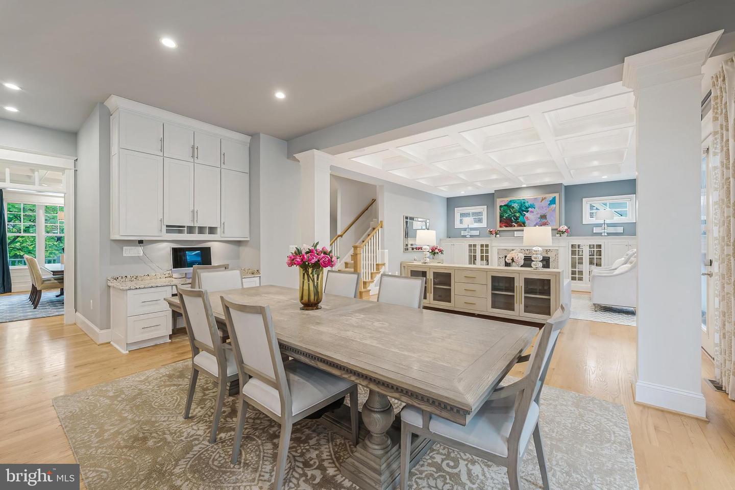 620 N LINCOLN ST, ARLINGTON, Virginia 22201, 6 Bedrooms Bedrooms, ,6 BathroomsBathrooms,Residential,For sale,620 N LINCOLN ST,VAAR2055994 MLS # VAAR2055994