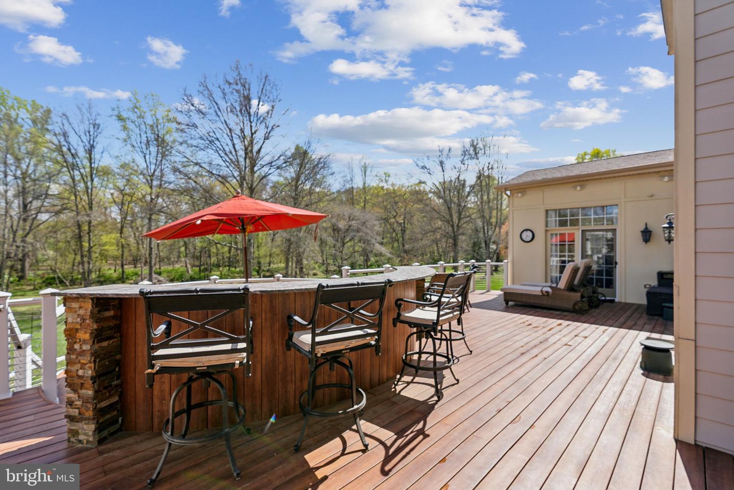 11561 STUART MILL RD, OAKTON, Virginia 22124, 5 Bedrooms Bedrooms, ,5 BathroomsBathrooms,Residential,For sale,11561 STUART MILL RD,VAFX2233984 MLS # VAFX2233984