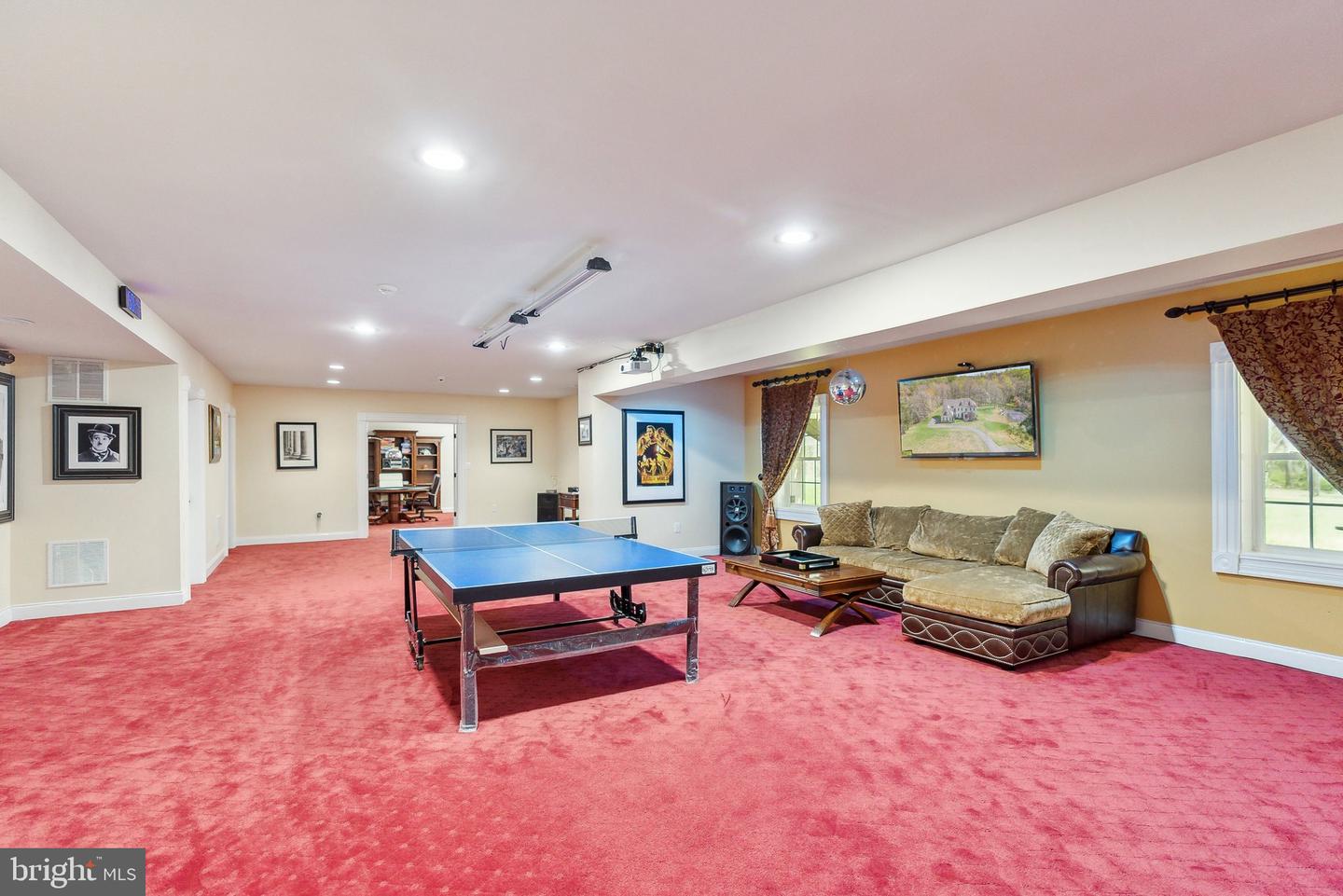 11561 STUART MILL RD, OAKTON, Virginia 22124, 5 Bedrooms Bedrooms, ,5 BathroomsBathrooms,Residential,For sale,11561 STUART MILL RD,VAFX2233984 MLS # VAFX2233984