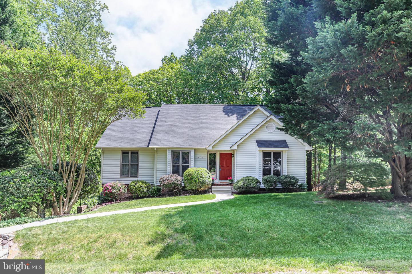 9711 GUNSTON HALL RD, FREDERICKSBURG, Virginia 22408, 4 Bedrooms Bedrooms, ,3 BathroomsBathrooms,Residential,For sale,9711 GUNSTON HALL RD,VASP2032212 MLS # VASP2032212