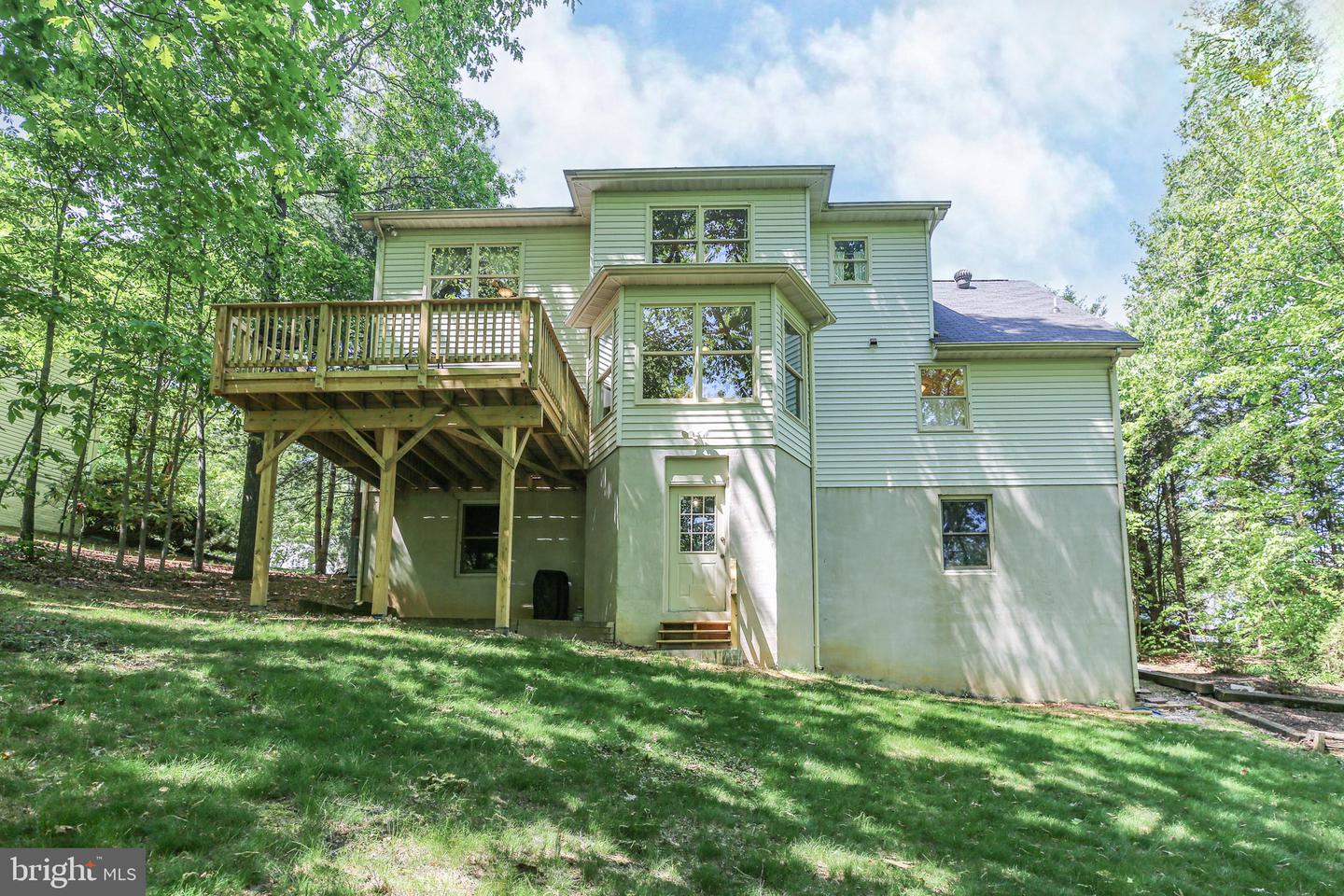 9711 GUNSTON HALL RD, FREDERICKSBURG, Virginia 22408, 4 Bedrooms Bedrooms, ,3 BathroomsBathrooms,Residential,For sale,9711 GUNSTON HALL RD,VASP2032212 MLS # VASP2032212