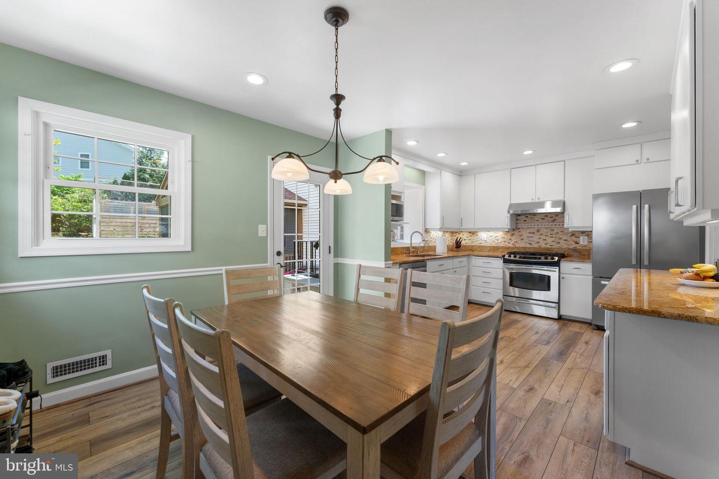 1823 WESTMORELAND ST, MCLEAN, Virginia 22101, 5 Bedrooms Bedrooms, ,4 BathroomsBathrooms,Residential,For sale,1823 WESTMORELAND ST,VAFX2234214 MLS # VAFX2234214