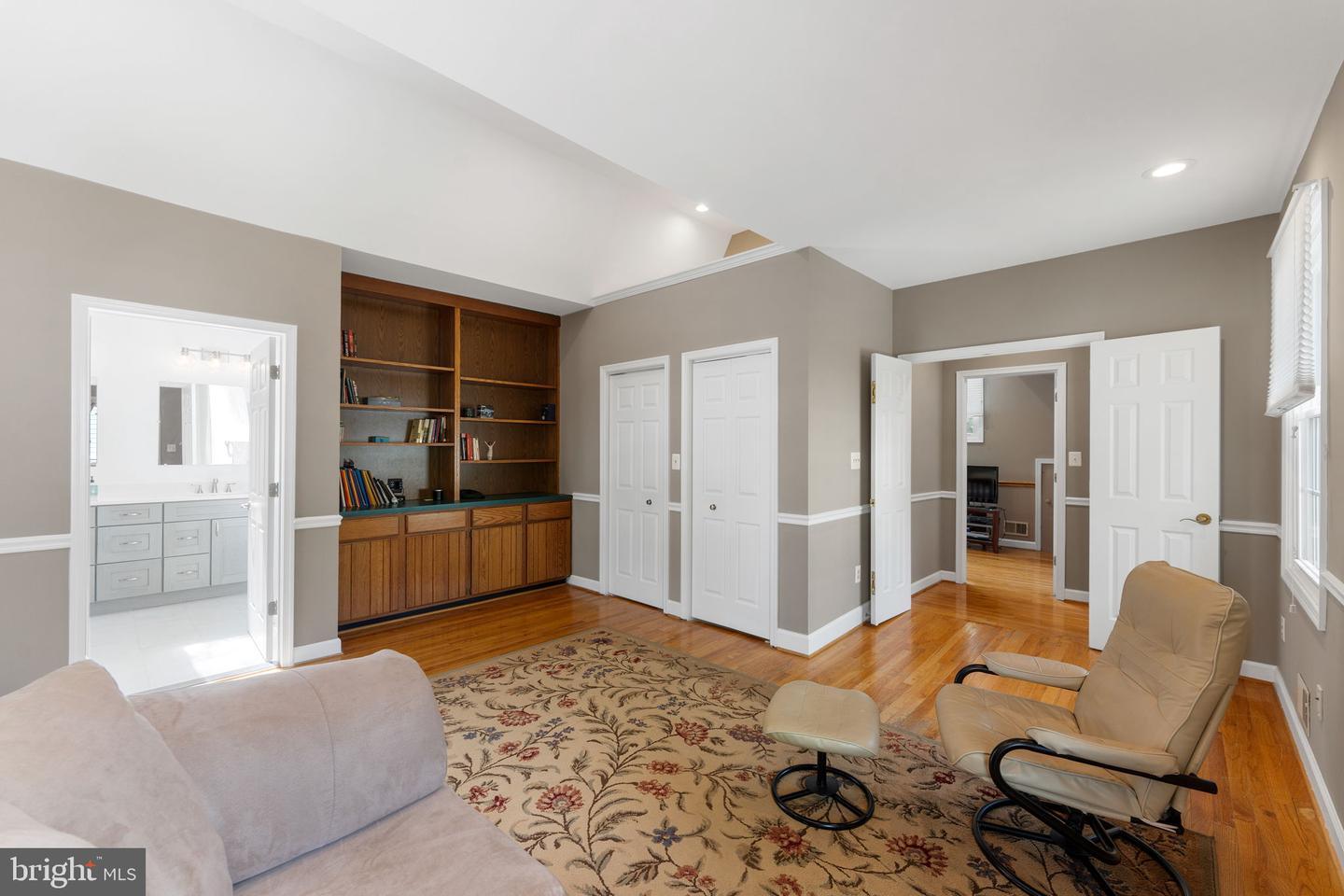 1823 WESTMORELAND ST, MCLEAN, Virginia 22101, 5 Bedrooms Bedrooms, ,4 BathroomsBathrooms,Residential,For sale,1823 WESTMORELAND ST,VAFX2234214 MLS # VAFX2234214