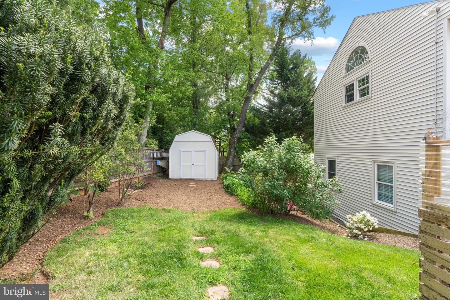 1823 WESTMORELAND ST, MCLEAN, Virginia 22101, 5 Bedrooms Bedrooms, ,4 BathroomsBathrooms,Residential,For sale,1823 WESTMORELAND ST,VAFX2234214 MLS # VAFX2234214