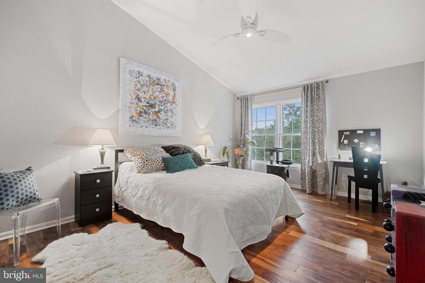 257 DAVIS AVE SW, LEESBURG, Virginia 20175, 3 Bedrooms Bedrooms, ,2 BathroomsBathrooms,Residential,For sale,257 DAVIS AVE SW,VALO2094010 MLS # VALO2094010