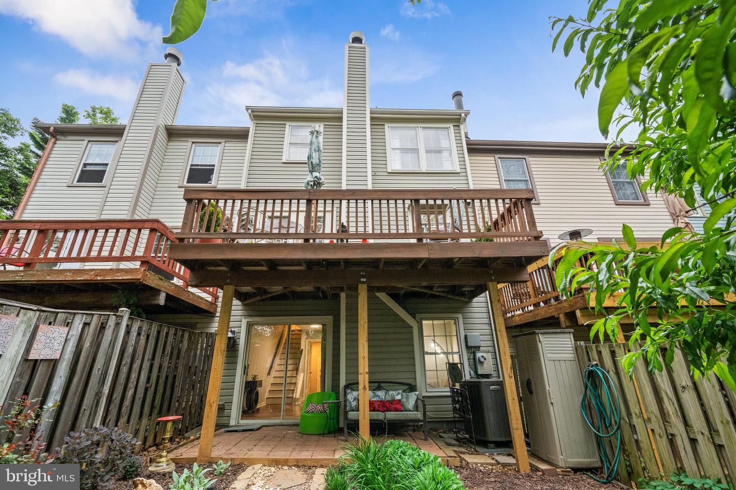 257 DAVIS AVE SW, LEESBURG, Virginia 20175, 3 Bedrooms Bedrooms, ,2 BathroomsBathrooms,Residential,For sale,257 DAVIS AVE SW,VALO2094010 MLS # VALO2094010