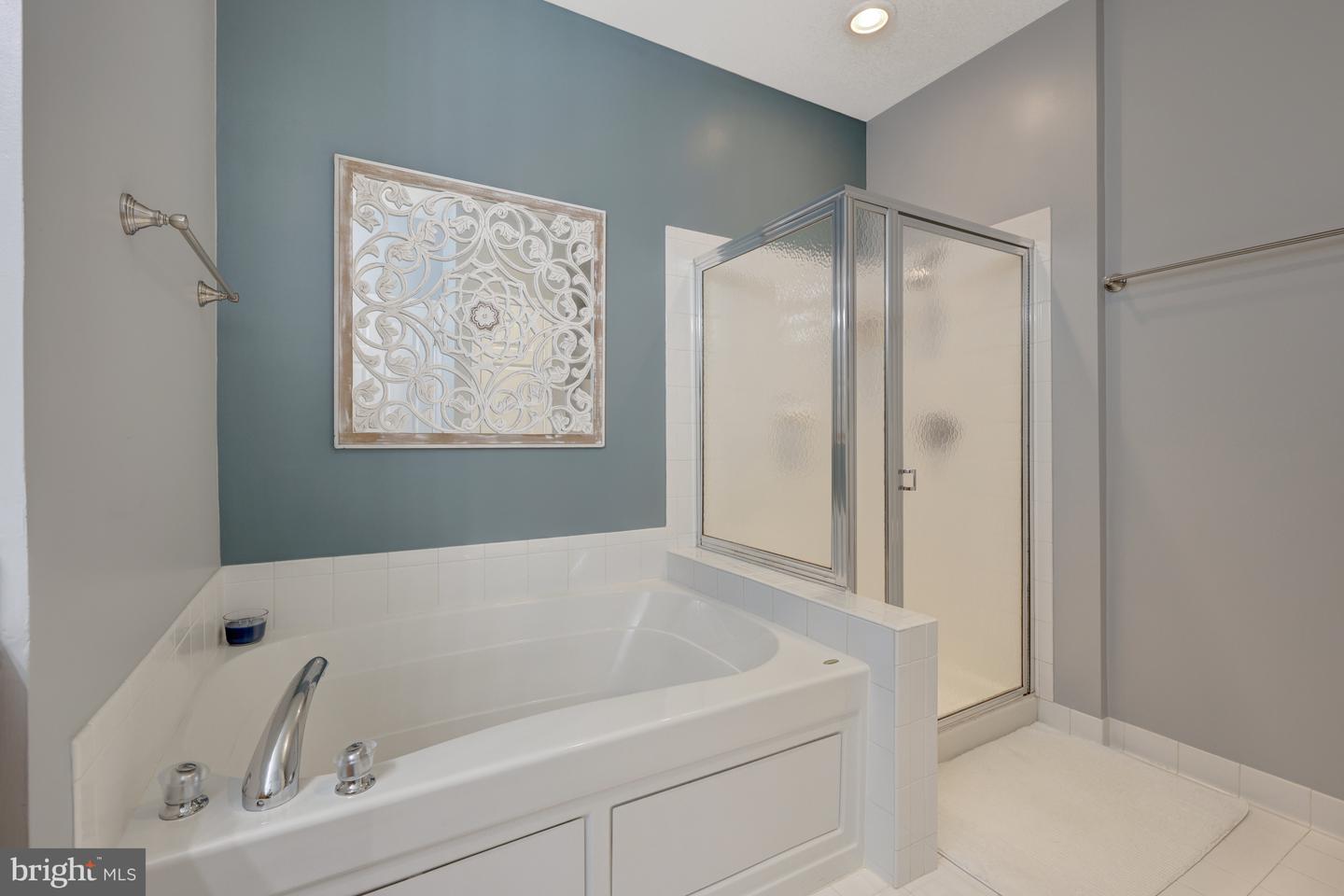 20385 BELMONT PARK TER #102, ASHBURN, Virginia 20147, 2 Bedrooms Bedrooms, ,2 BathroomsBathrooms,Residential,For sale,20385 BELMONT PARK TER #102,VALO2094014 MLS # VALO2094014