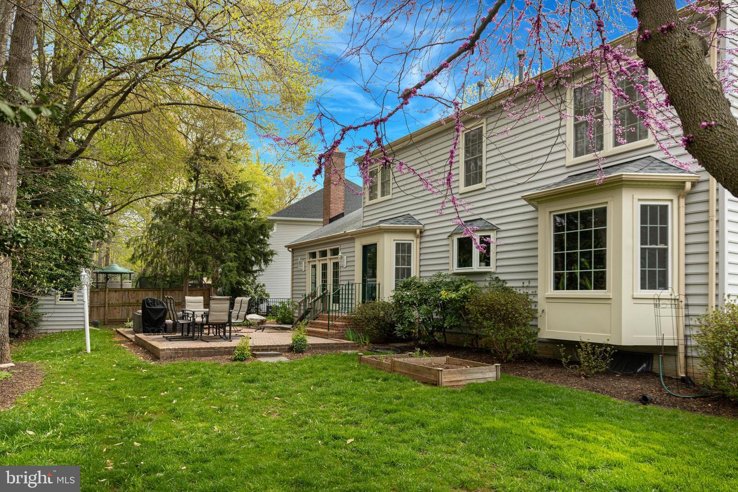 9310 HALLSTON CT, FAIRFAX STATION, Virginia 22039, 5 Bedrooms Bedrooms, ,4 BathroomsBathrooms,Residential,For sale,9310 HALLSTON CT,VAFX2234786 MLS # VAFX2234786