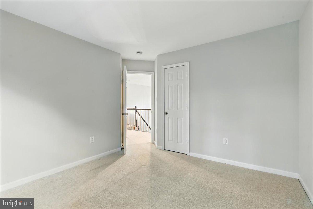 9310 HALLSTON CT, FAIRFAX STATION, Virginia 22039, 5 Bedrooms Bedrooms, ,4 BathroomsBathrooms,Residential,For sale,9310 HALLSTON CT,VAFX2234786 MLS # VAFX2234786