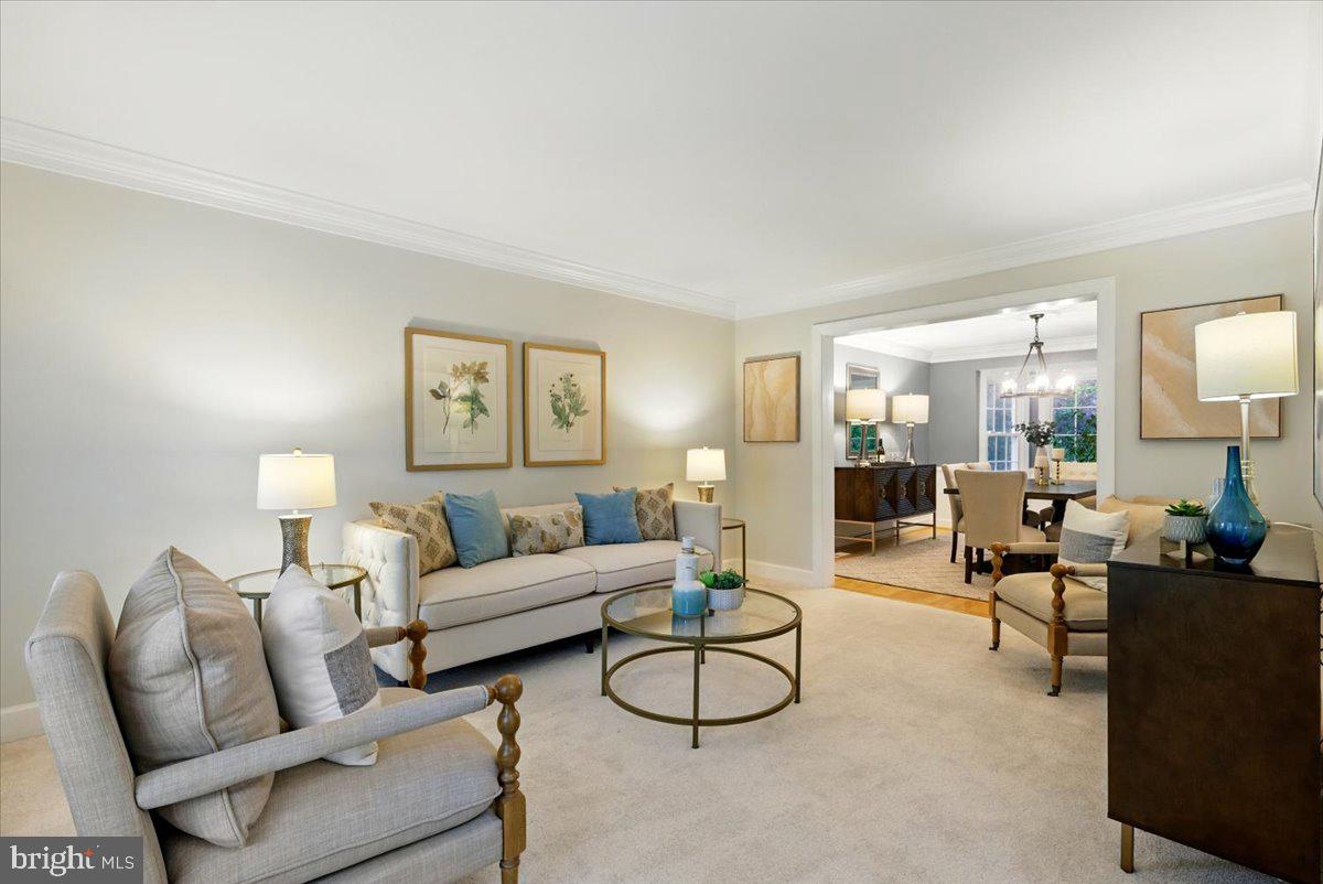 9310 HALLSTON CT, FAIRFAX STATION, Virginia 22039, 5 Bedrooms Bedrooms, ,4 BathroomsBathrooms,Residential,For sale,9310 HALLSTON CT,VAFX2234786 MLS # VAFX2234786
