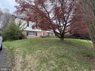 8410 AMANDA PL, VIENNA, Virginia 22180, 5 Bedrooms Bedrooms, ,2 BathroomsBathrooms,Residential,For sale,8410 AMANDA PL,VAFX2234864 MLS # VAFX2234864