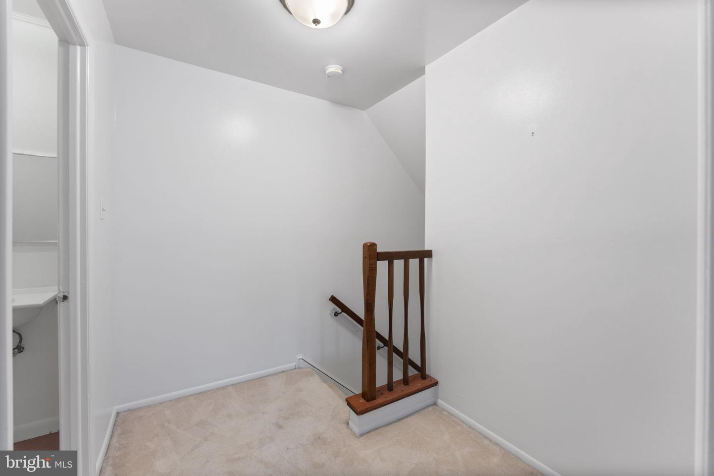 3950 WOODHUE PL #16, ALEXANDRIA, Virginia 22309, 2 Bedrooms Bedrooms, ,1 BathroomBathrooms,Residential,For sale,3950 WOODHUE PL #16,VAFX2235224 MLS # VAFX2235224