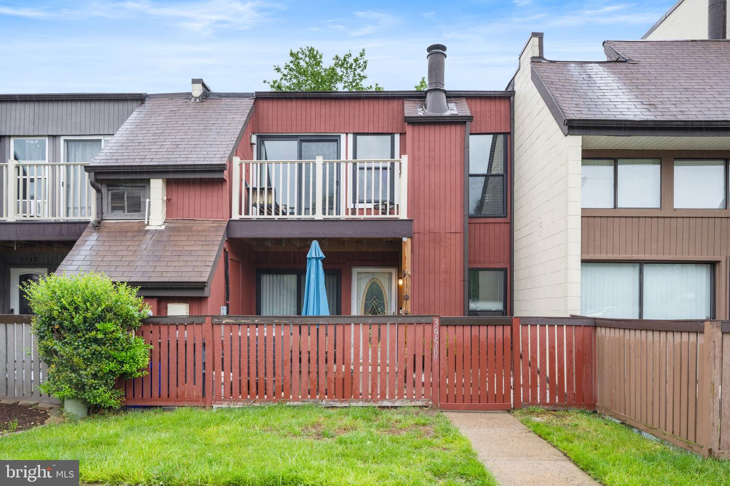 3950 WOODHUE PL #16, ALEXANDRIA, Virginia 22309, 2 Bedrooms Bedrooms, ,1 BathroomBathrooms,Residential,For sale,3950 WOODHUE PL #16,VAFX2235224 MLS # VAFX2235224