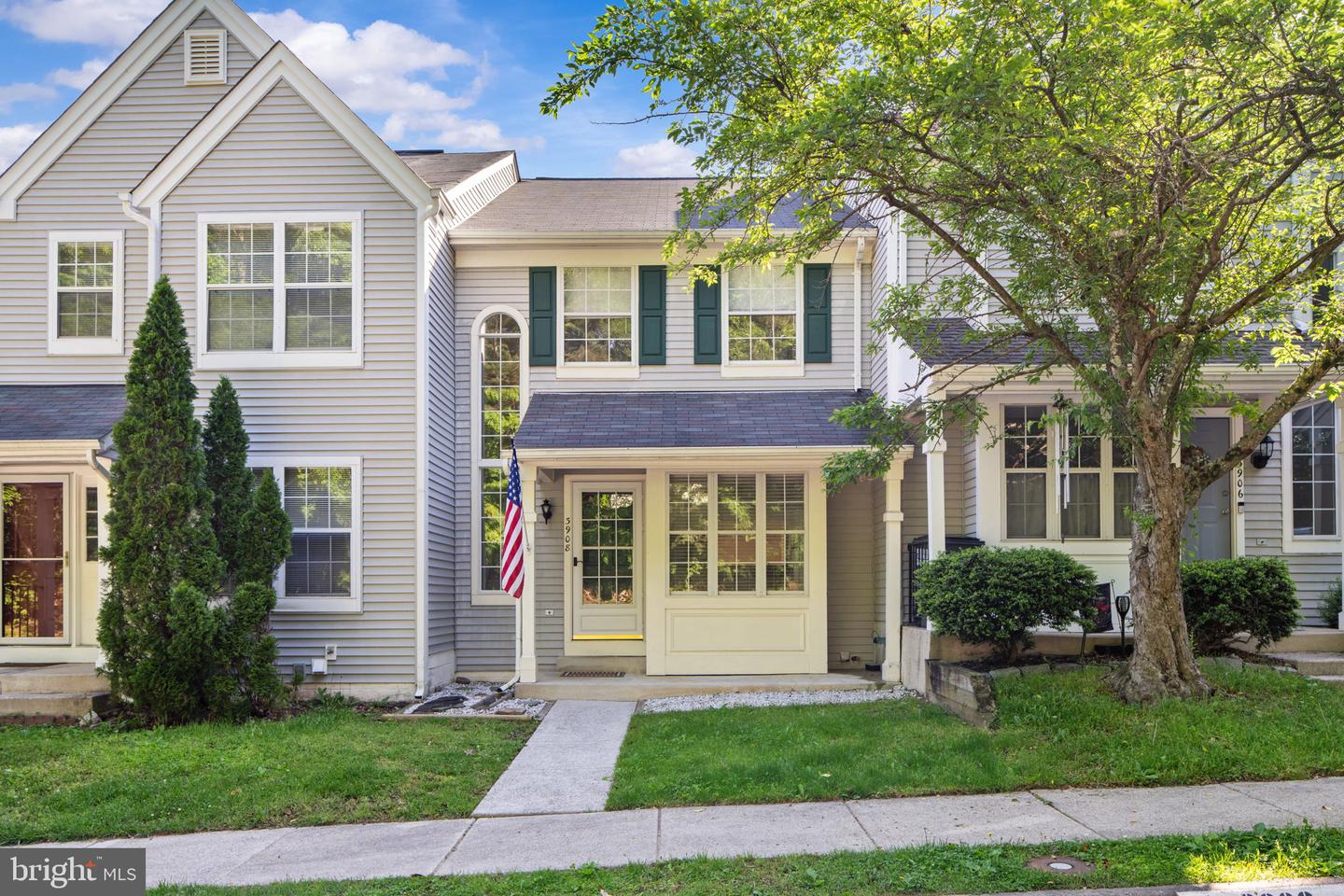 3908 MARQUIS PL, WOODBRIDGE, Virginia 22192, 3 Bedrooms Bedrooms, ,2 BathroomsBathrooms,Residential,For sale,3908 MARQUIS PL,VAPW2092378 MLS # VAPW2092378