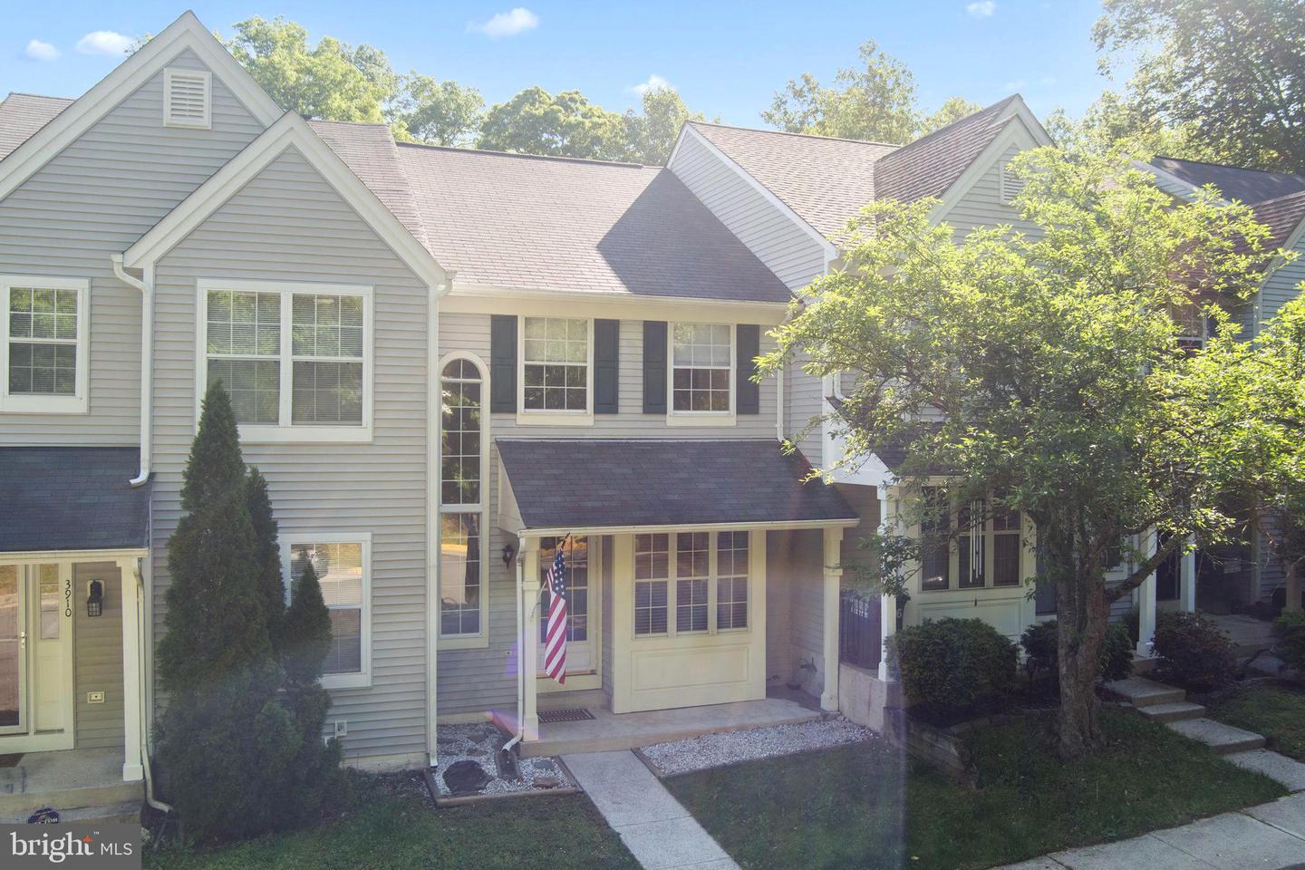 3908 MARQUIS PL, WOODBRIDGE, Virginia 22192, 3 Bedrooms Bedrooms, ,2 BathroomsBathrooms,Residential,For sale,3908 MARQUIS PL,VAPW2092378 MLS # VAPW2092378