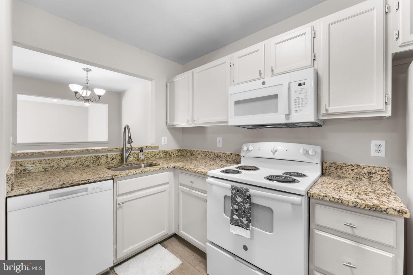 3908 MARQUIS PL, WOODBRIDGE, Virginia 22192, 3 Bedrooms Bedrooms, ,2 BathroomsBathrooms,Residential,For sale,3908 MARQUIS PL,VAPW2092378 MLS # VAPW2092378