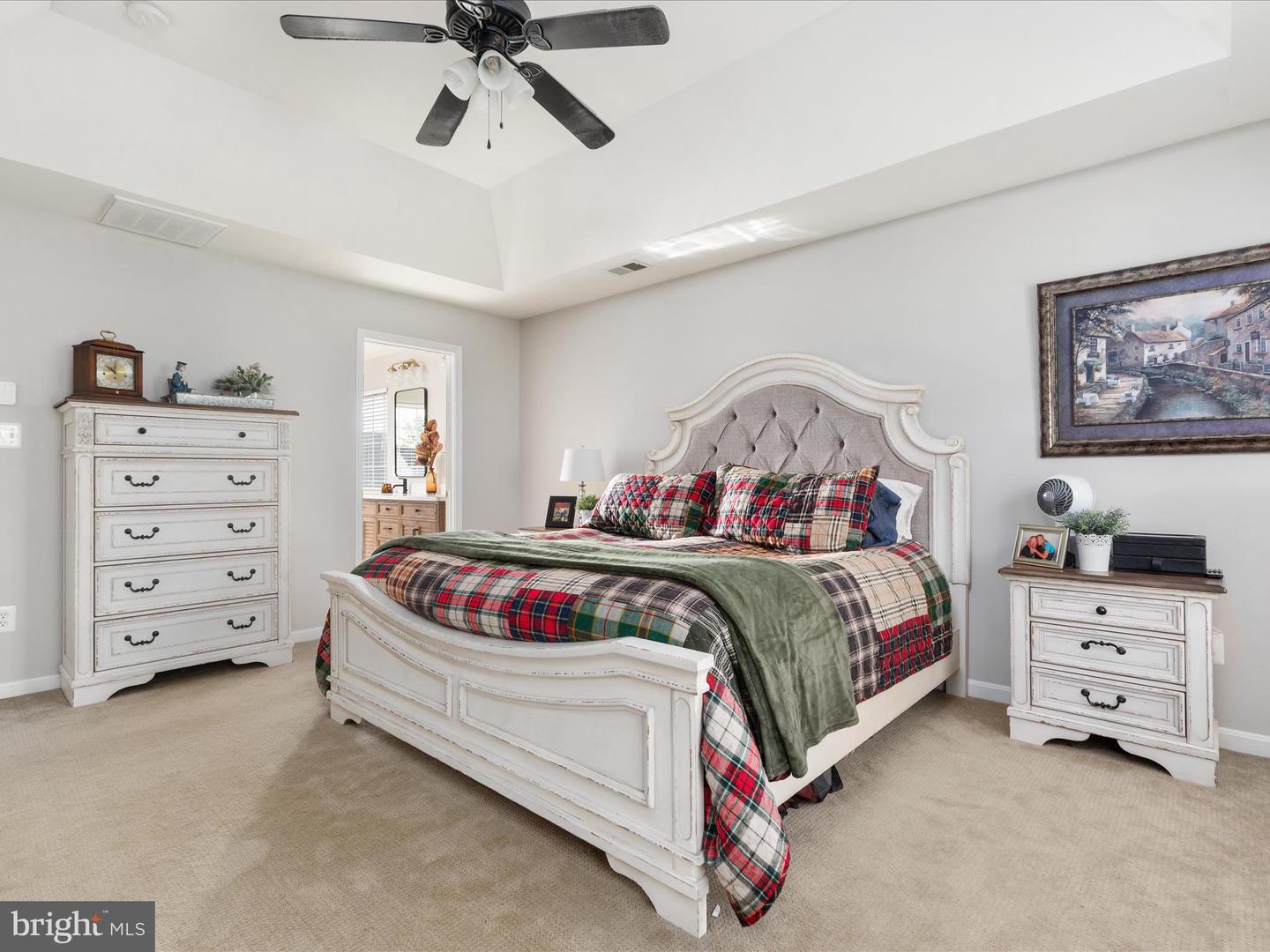 8705 LORDS VIEW LOOP, GAINESVILLE, Virginia 20155, 5 Bedrooms Bedrooms, ,4 BathroomsBathrooms,Residential,For sale,8705 LORDS VIEW LOOP,VAPW2092380 MLS # VAPW2092380