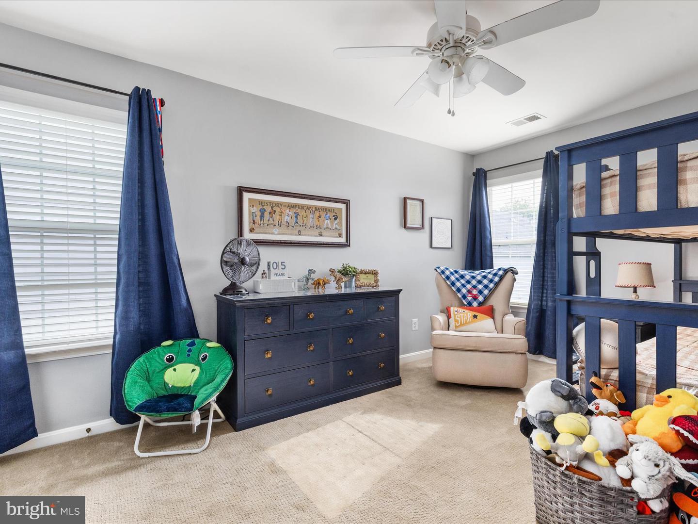 8705 LORDS VIEW LOOP, GAINESVILLE, Virginia 20155, 5 Bedrooms Bedrooms, ,4 BathroomsBathrooms,Residential,For sale,8705 LORDS VIEW LOOP,VAPW2092380 MLS # VAPW2092380
