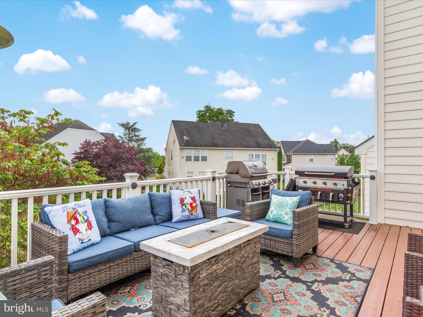 8705 LORDS VIEW LOOP, GAINESVILLE, Virginia 20155, 5 Bedrooms Bedrooms, ,4 BathroomsBathrooms,Residential,For sale,8705 LORDS VIEW LOOP,VAPW2092380 MLS # VAPW2092380