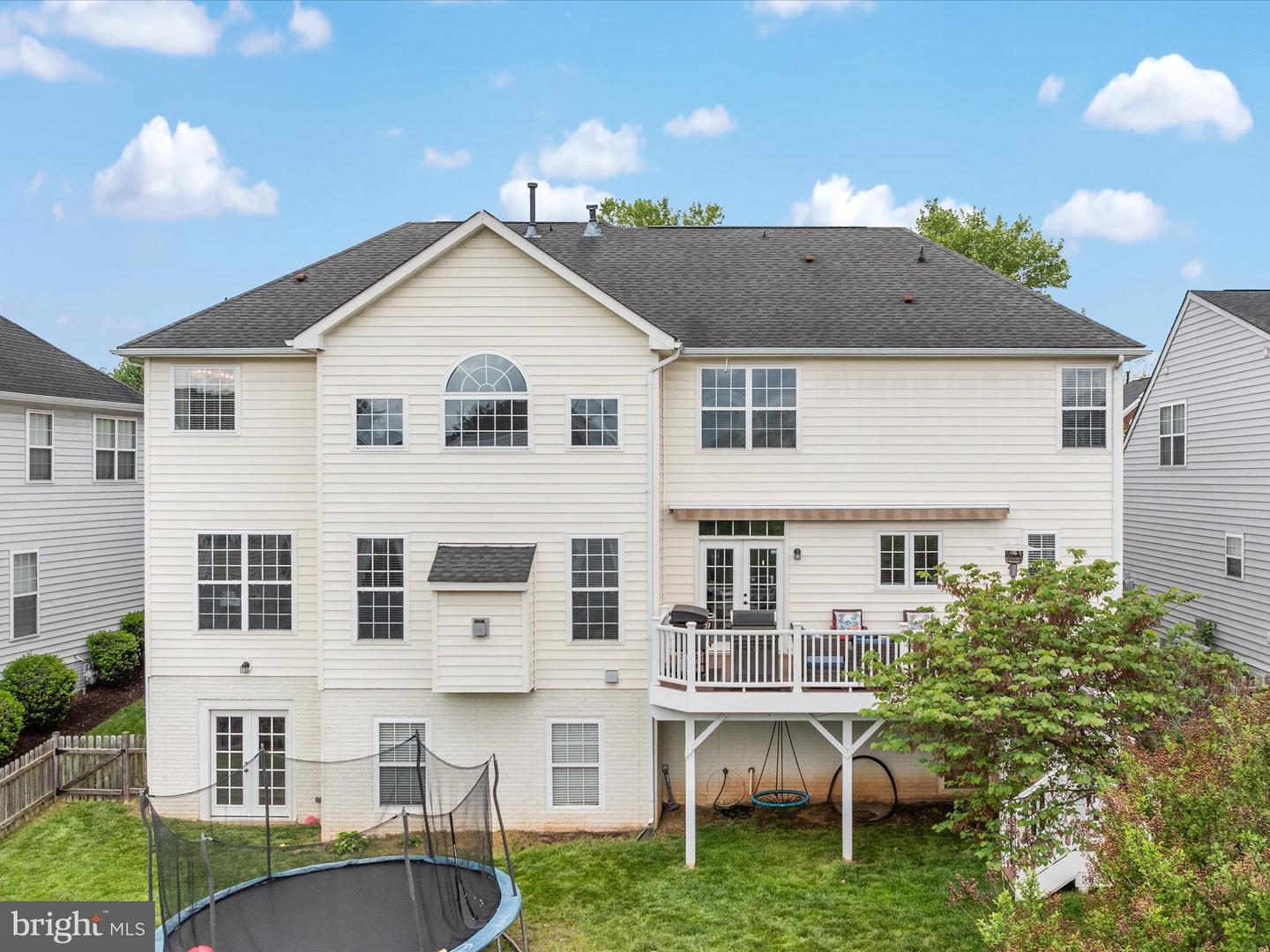 8705 LORDS VIEW LOOP, GAINESVILLE, Virginia 20155, 5 Bedrooms Bedrooms, ,4 BathroomsBathrooms,Residential,For sale,8705 LORDS VIEW LOOP,VAPW2092380 MLS # VAPW2092380