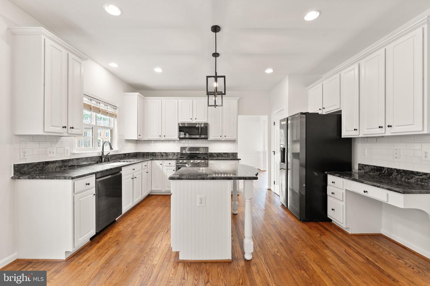 43205 CARDSTON PL, LEESBURG, Virginia 20176, 4 Bedrooms Bedrooms, ,2 BathroomsBathrooms,Residential,For sale,43205 CARDSTON PL,VALO2094326 MLS # VALO2094326