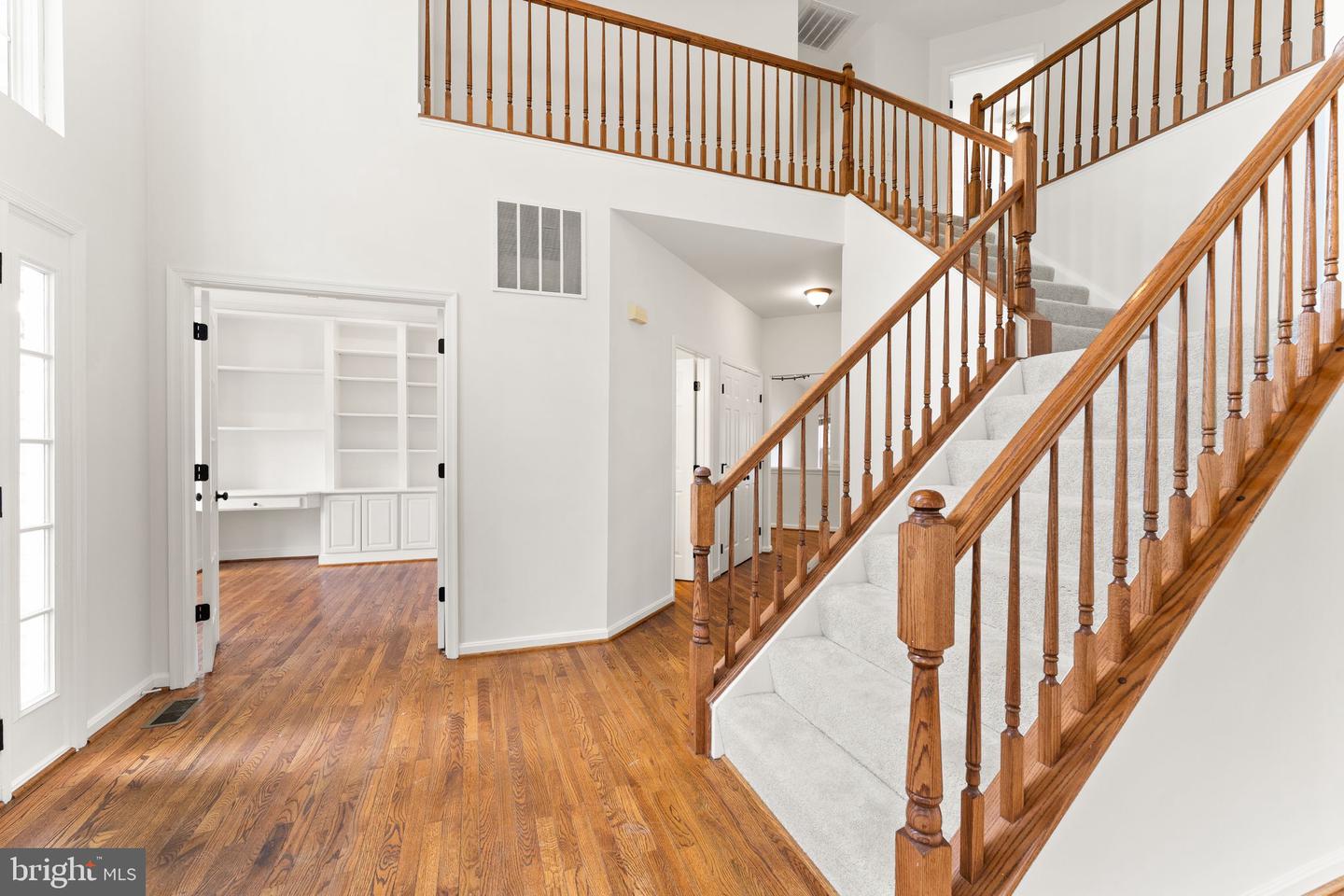 43205 CARDSTON PL, LEESBURG, Virginia 20176, 4 Bedrooms Bedrooms, ,2 BathroomsBathrooms,Residential,For sale,43205 CARDSTON PL,VALO2094326 MLS # VALO2094326
