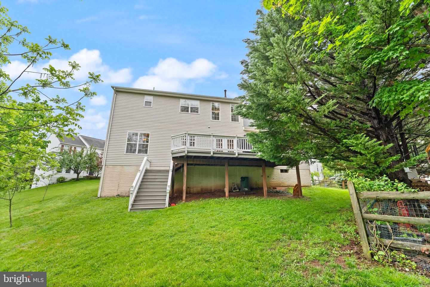 43205 CARDSTON PL, LEESBURG, Virginia 20176, 4 Bedrooms Bedrooms, ,2 BathroomsBathrooms,Residential,For sale,43205 CARDSTON PL,VALO2094326 MLS # VALO2094326