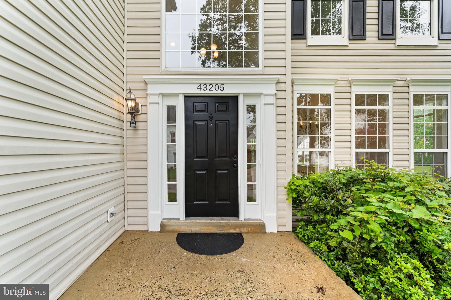 43205 CARDSTON PL, LEESBURG, Virginia 20176, 4 Bedrooms Bedrooms, ,2 BathroomsBathrooms,Residential,For sale,43205 CARDSTON PL,VALO2094326 MLS # VALO2094326