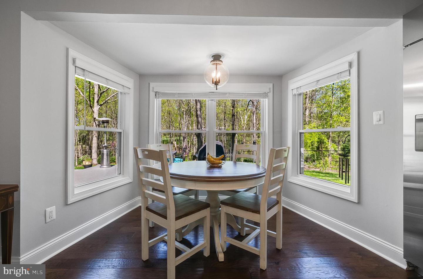 10217 LAWYERS RD, VIENNA, Virginia 22181, 4 Bedrooms Bedrooms, ,4 BathroomsBathrooms,Residential,For sale,10217 LAWYERS RD,VAFX2235354 MLS # VAFX2235354